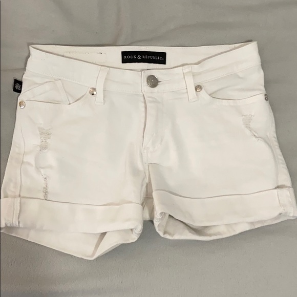 Rock&Republic white shorts - Picture 2 of 3